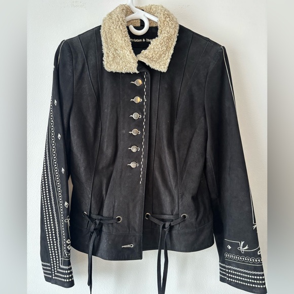 Tristan & Iseut Jackets & Blazers - Tristant & Iseut - Black Suede Jacket with Shearling Collar